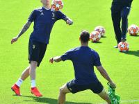 包含今晚体能课后；河床防线松动备战欧冠；媒体盛赞；临场指挥获称赞的词条-爱游戏博彩app