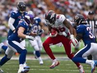 库里意外战胜皇家马德里，领先优势明显引爆全场！观众掌声雷动-爱游戏直播官网